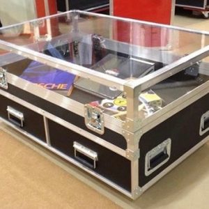 flight case vitrine plexiglass exposition